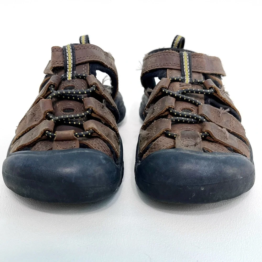 Keen brown leather